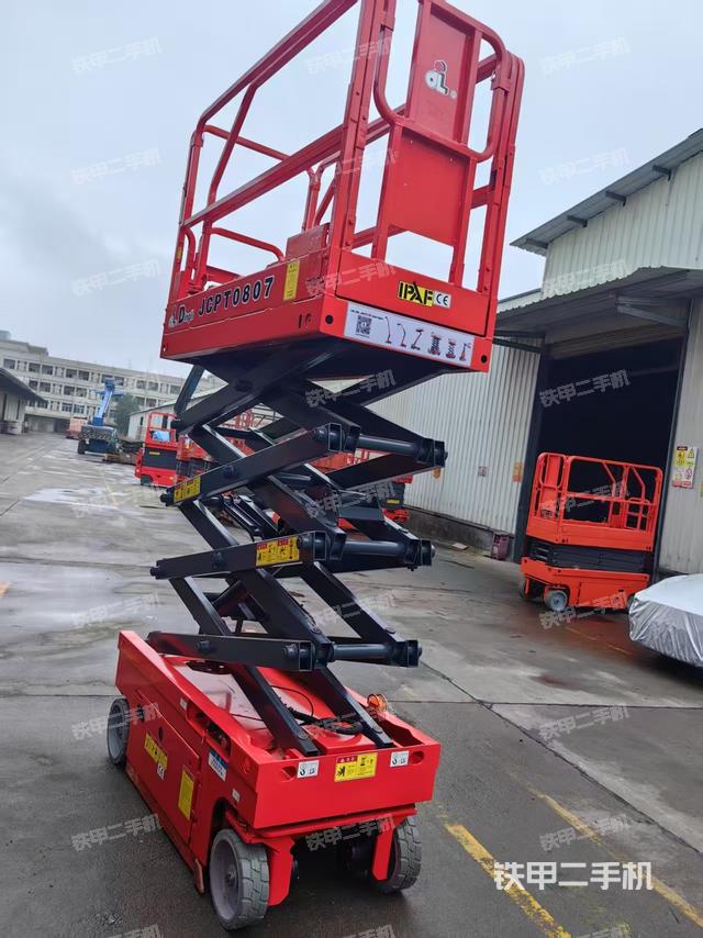 整机右后45°（设备外观及核心部件）