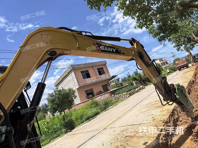 大臂整體?右側（工作和回轉裝置）