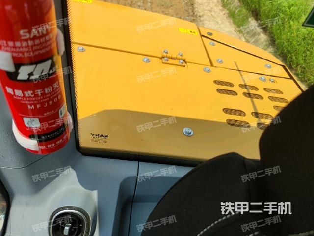 座椅后部（駕駛室部分）