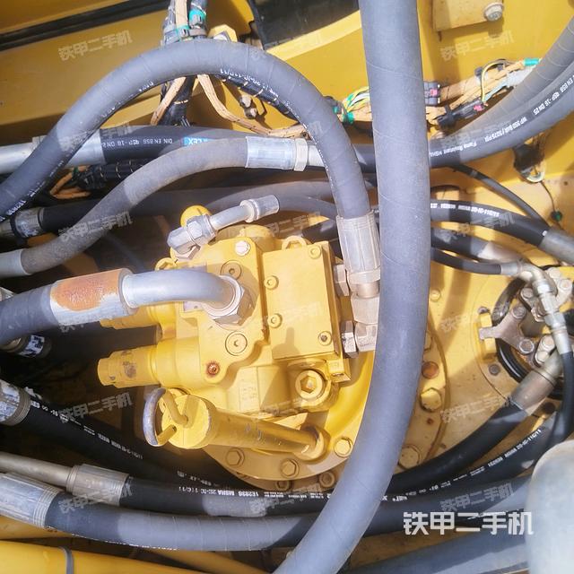 回转马达(上车部件) 回转马达(上车部件)