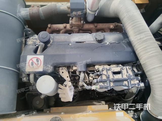 发动机整体俯视(整机外观) 发动机整体俯视(整机外观)