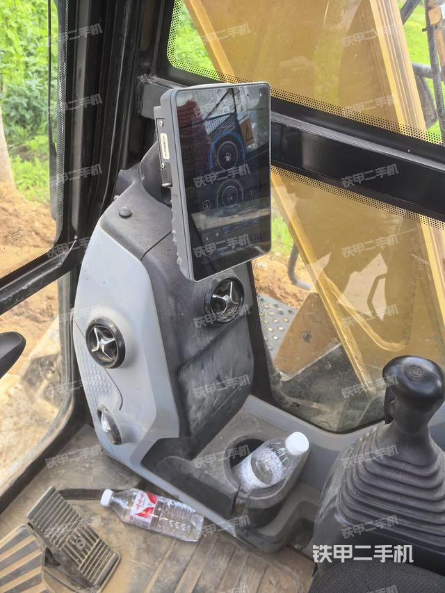 顯示屏?（駕駛室部分）