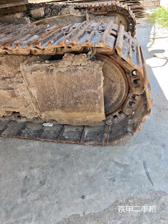 右側(cè)行走馬達(dá)蓋板（行走機(jī)構(gòu)）