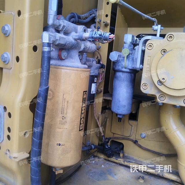 液压泵斜45 右(大件舱室) 液压泵斜45 右(大件舱室)