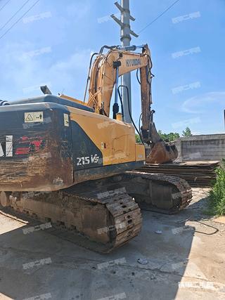 徐州现代R215VS挖掘机实拍图片