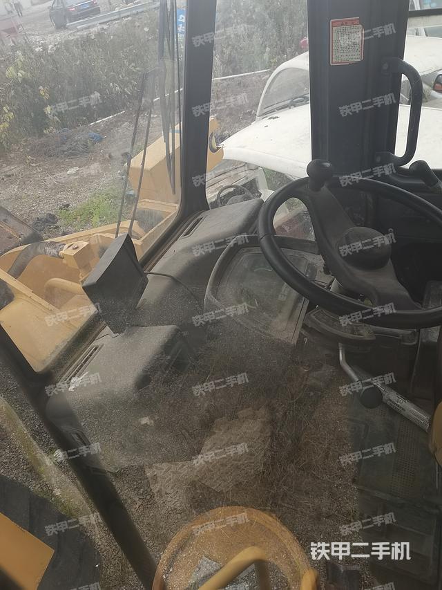 驾驶室操作台（整机外观及大件）