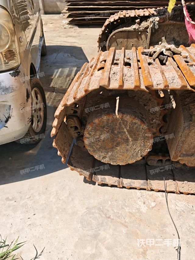 左導(dǎo)向輪（行走機(jī)構(gòu)）