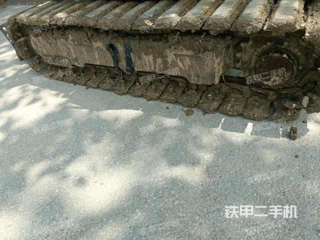 左側(cè)履帶整體?（行走機(jī)構(gòu)）