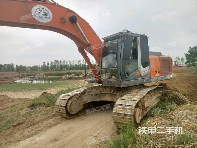 日立ZX270-3挖掘機(jī)