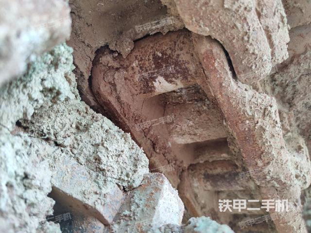 左托鏈輪和鏈筋(行走機(jī)構(gòu)) 左托鏈輪和鏈筋(行走機(jī)構(gòu))