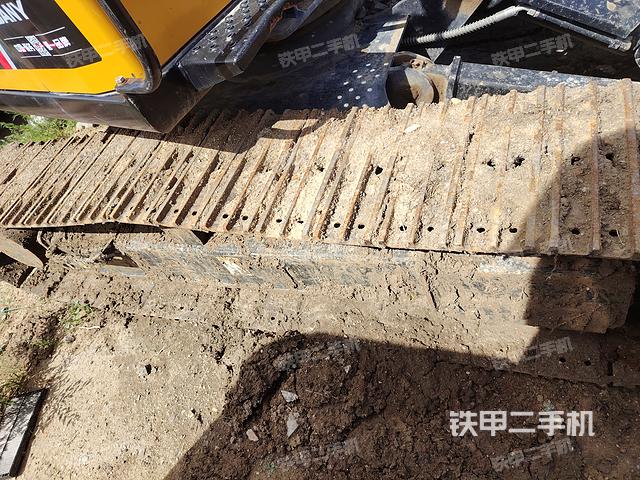 单侧履带整体（整机外观）