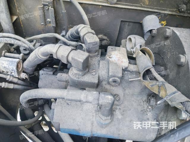 液压泵室(大件舱室) 液压泵室(大件舱室)