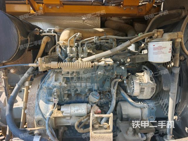 發(fā)動(dòng)機(jī)整體俯視（整機(jī)外觀）