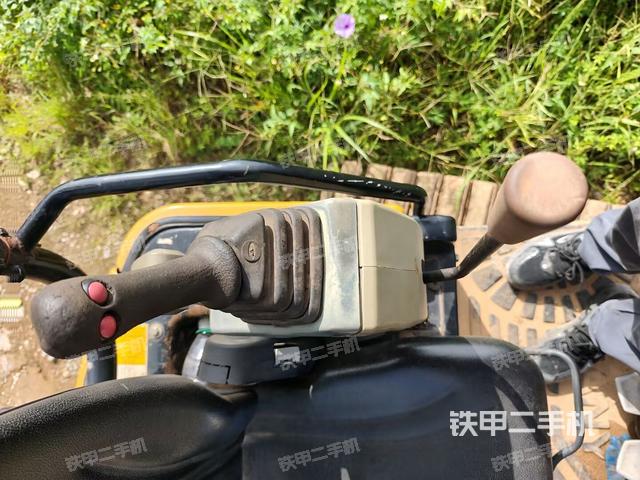 小时表(驾驶室部分) 小时表(驾驶室部分)