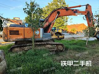 日立ZX200-3G挖掘机实拍图片