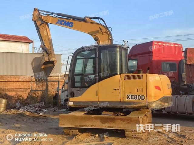 徐工XE80DA挖掘機(jī)