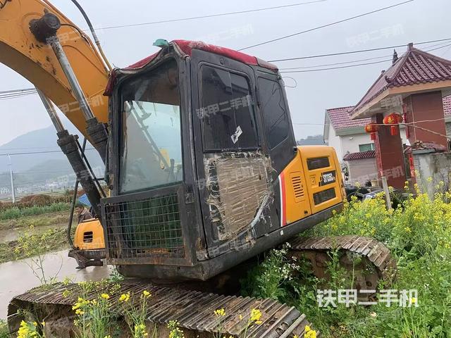 三一重工SY135C挖掘機