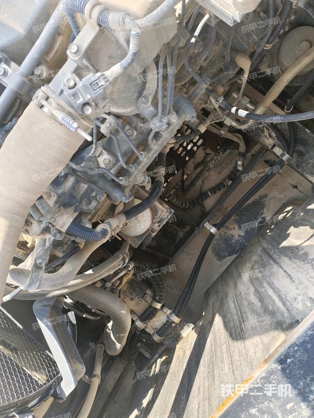 增压器特写(上车部件) 增压器特写(上车部件)