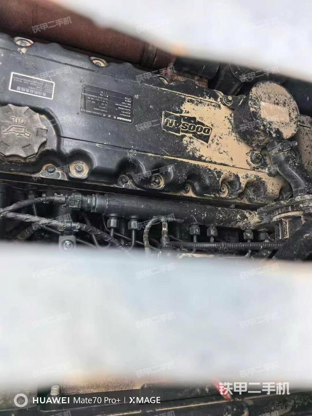 發(fā)動(dòng)機(jī)整體俯視（整機(jī)外觀）