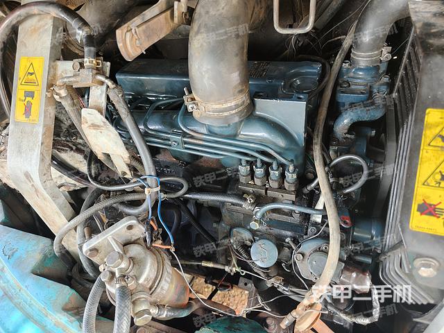 发动机整体俯视（整机外观）