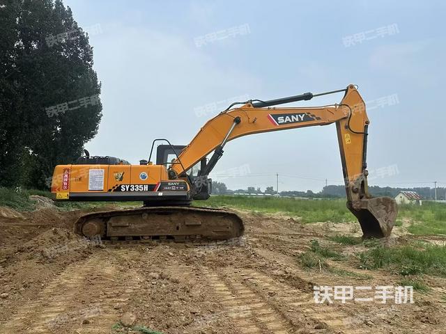 整機右后45°（整機外觀）