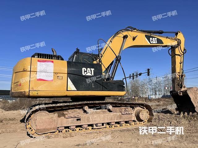 整機右后45°(整機外觀) 整機右后45°(整機外觀)