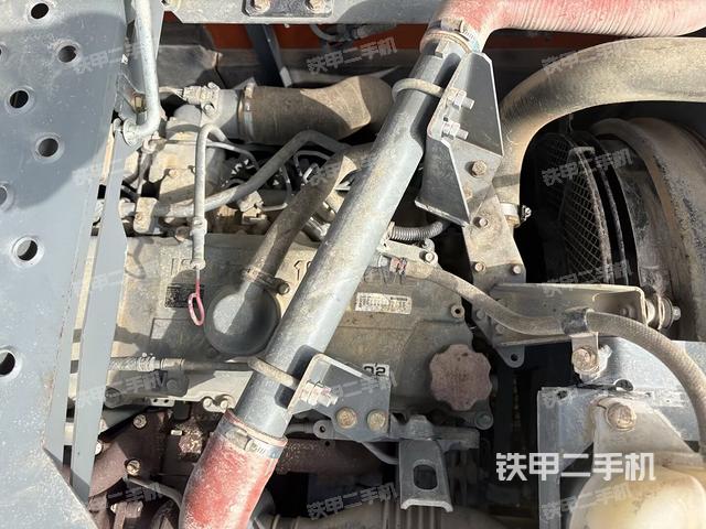 增压器特写(上车部件) 增压器特写(上车部件)