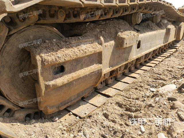 左侧行走马达盖板(行走机构) 左侧行走马达盖板(行走机构)