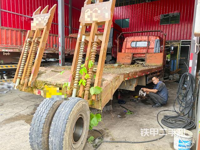 整机右后45°（设备外观及核心部件）