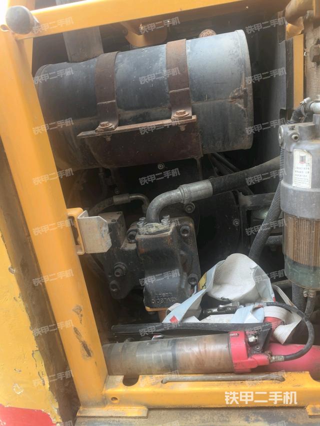 液压泵室(大件舱室) 液压泵室(大件舱室)