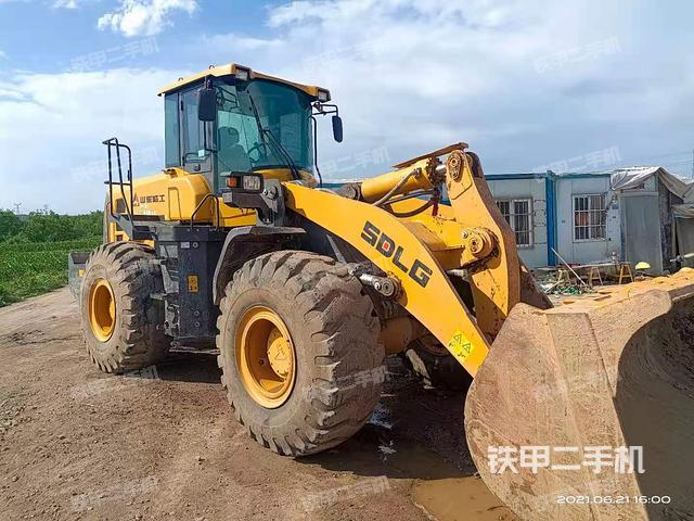 山東臨工L955F裝載機(jī)