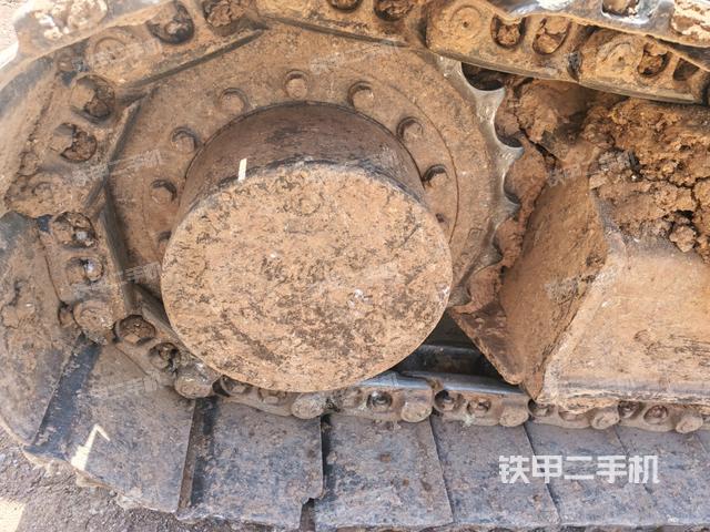 左驱动轮(行走机构) 左驱动轮(行走机构)