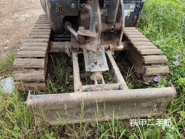 大臂根部 斜(工作和回转装置) 大臂根部 斜(工作和回转装置)
