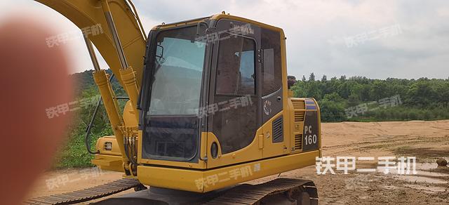 驾驶室整体（整机外观）