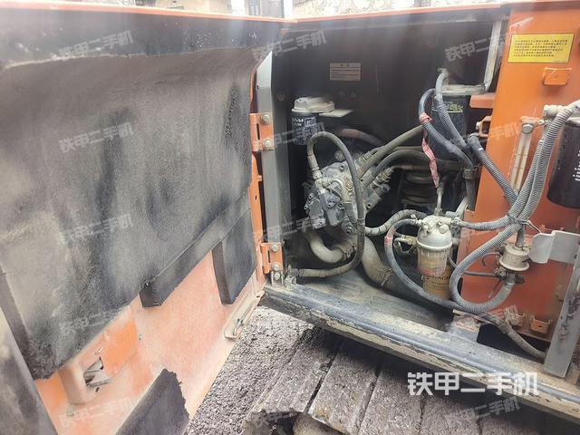 液压泵室(大件舱室) 液压泵室(大件舱室)