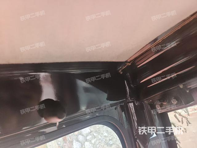 后窗玻璃角标(驾驶室部分) 后窗玻璃角标(驾驶室部分)