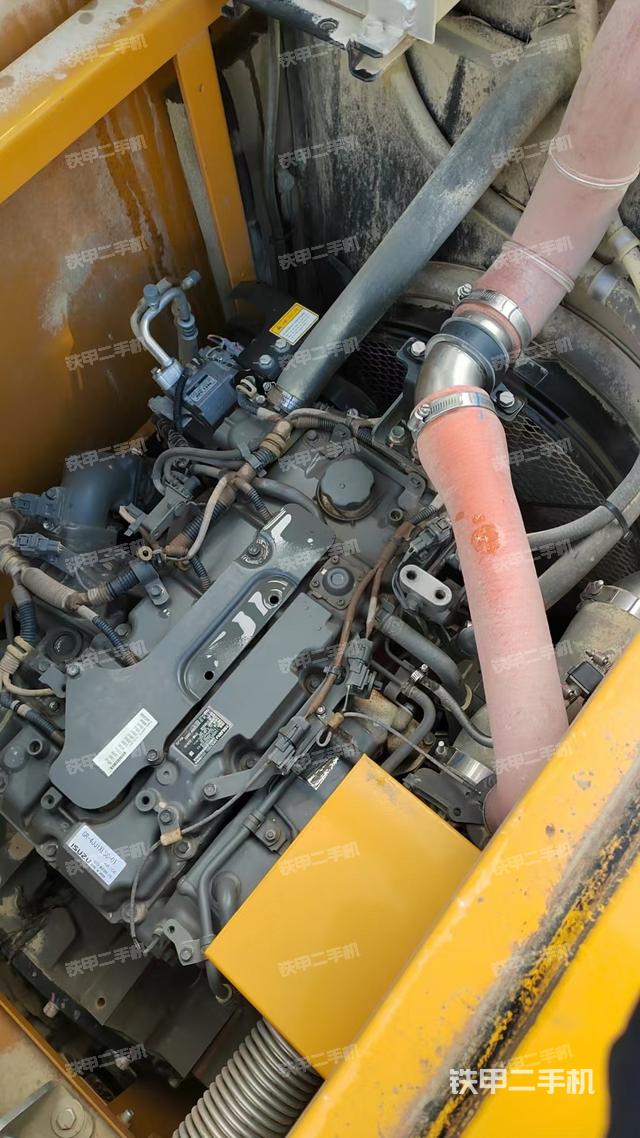 发动机整体俯视（整机外观）