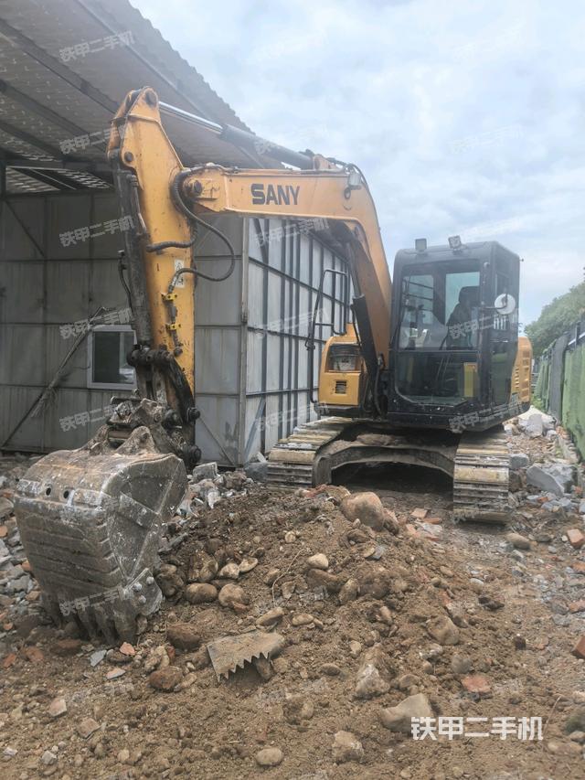 三一重工SY75挖掘機