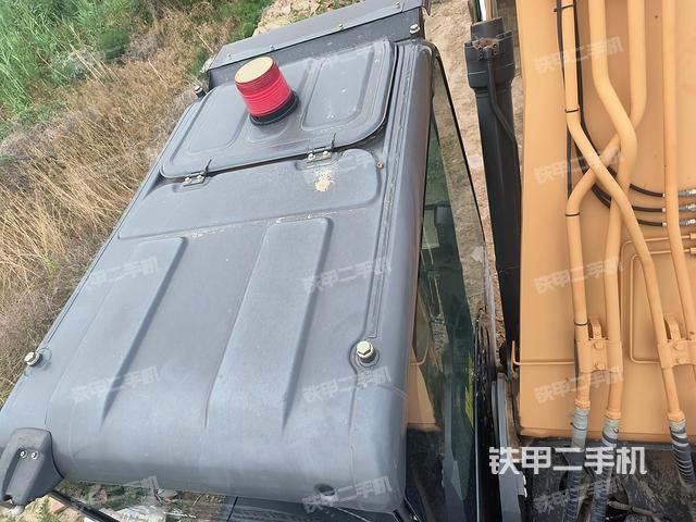 駕駛室頂部（整機(jī)外觀）