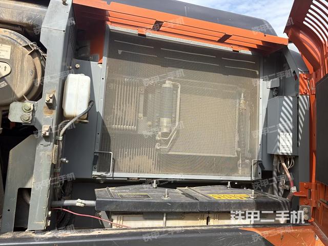 液压泵室(大件舱室) 液压泵室(大件舱室)