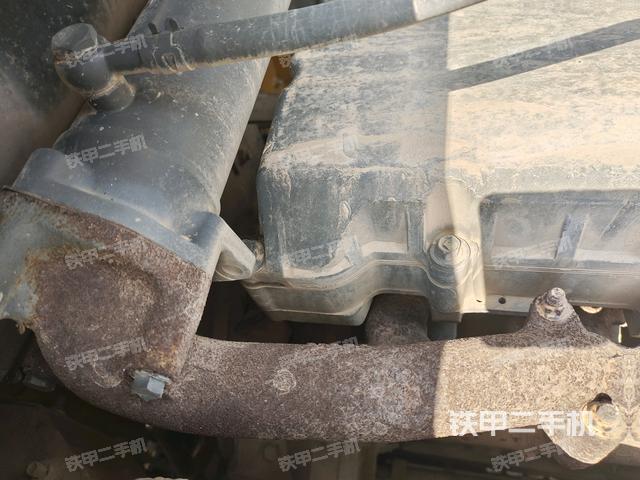 气门室盖螺丝特写(上车部件) 气门室盖螺丝特写(上车部件)