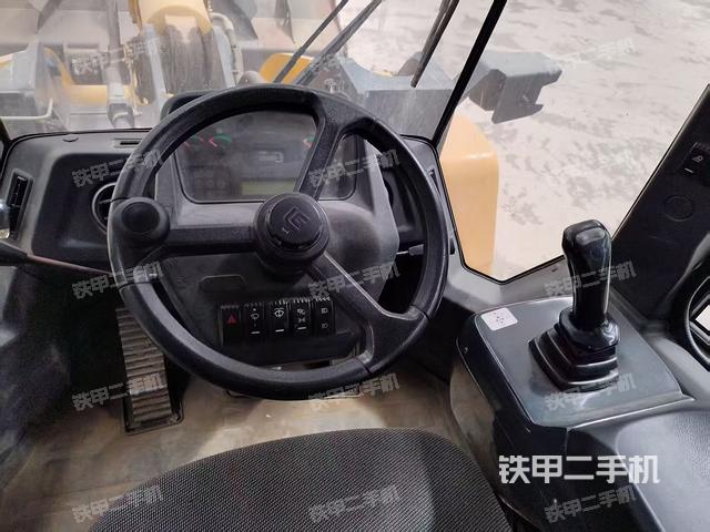 駕駛室頂部 外（駕駛室部分）