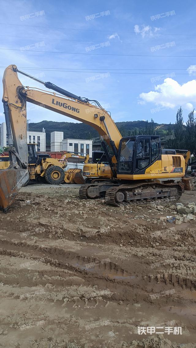 柳工CLG920F挖掘機(jī)