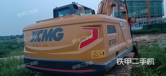 整机右后45°(整机外观) 整机右后45°(整机外观)