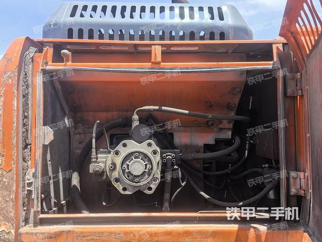 液压泵室(大件舱室) 液压泵室(大件舱室)