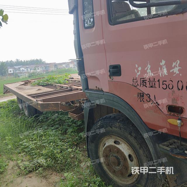 整机左侧(设备外观及核心部件) 整机左侧(设备外观及核心部件)