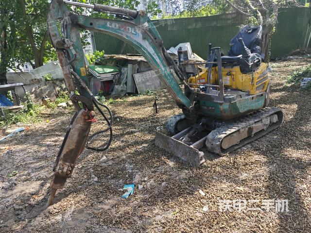 雷沃重工FR18E2-u挖掘機(jī)