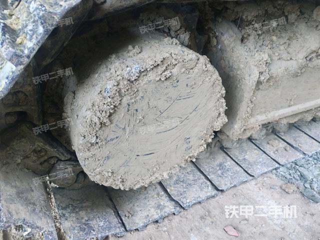 左驱动轮(行走机构) 左驱动轮(行走机构)