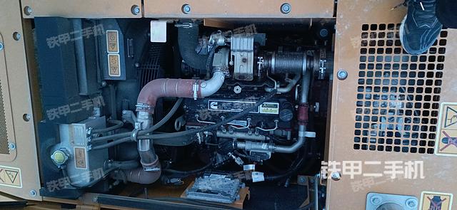 发动机整体俯视(整机外观) 发动机整体俯视(整机外观)