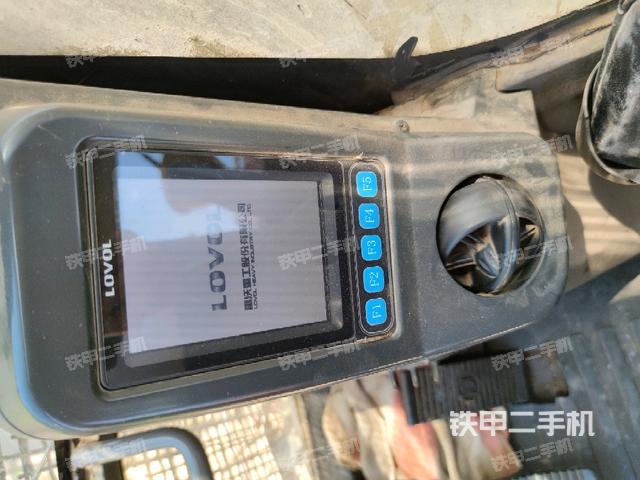 显示屏 (驾驶室部分) 显示屏 (驾驶室部分)